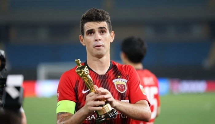 上港主帅穆斯卡特执教压力山大，前腰缺人引热