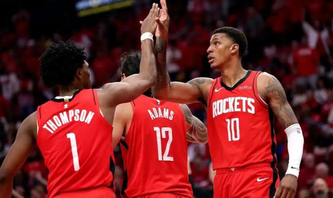 火箭险胜勇士申京准绝杀杜兰特三双引领进攻风