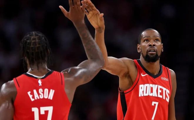 火箭险胜勇士申京准绝杀杜兰特三双引领进攻风