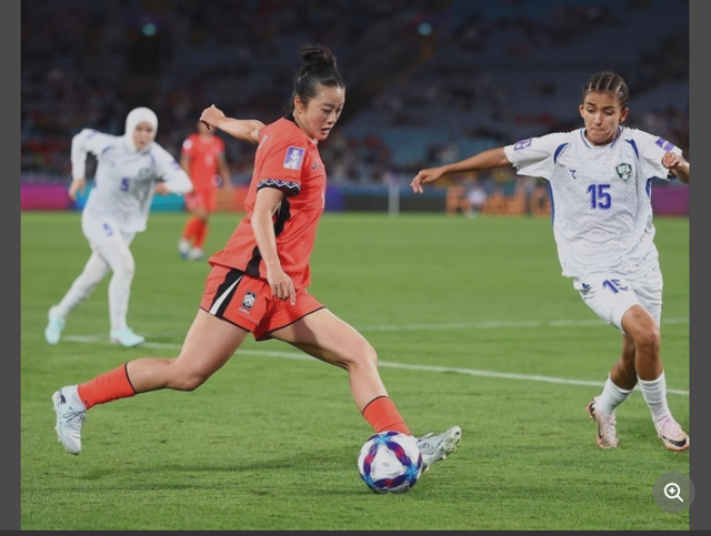 韩国女足6-0横扫乌兹别克斯坦晋级四强 男足惨败